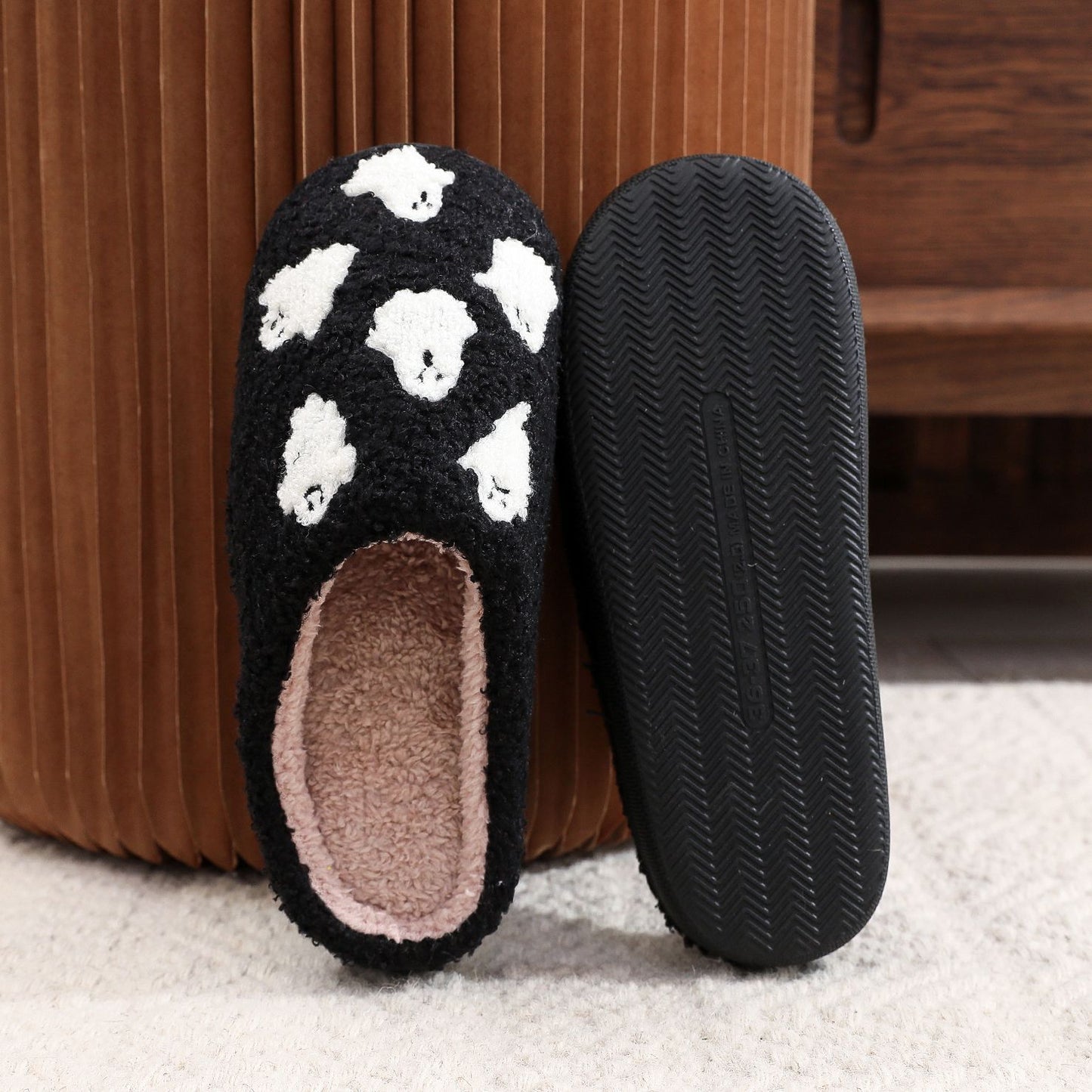 Cozy Ghost Slides